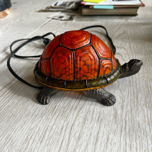 Other - Tiffany Style Amber Glass Turtle Table Lamp - Metal Base Removable Shell